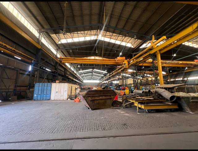 3,000M² FACTORY TO LET IN ROODEKOP